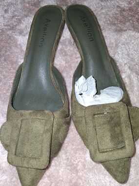 Olive Green Suede Pointed Buckle Mule